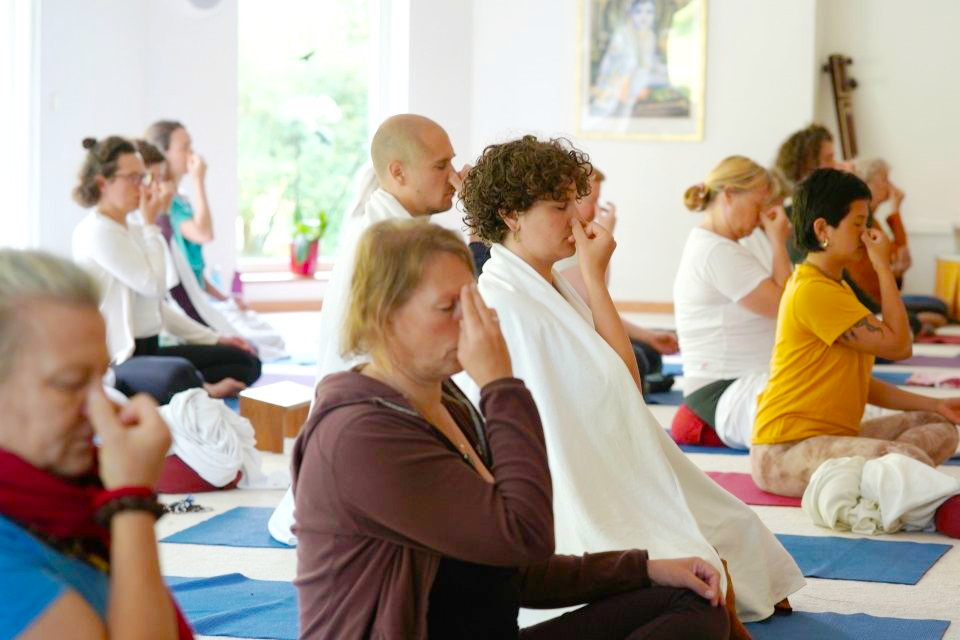 Atemkursleiter Ausbildung – Yoga Vidya Bad Meinberg